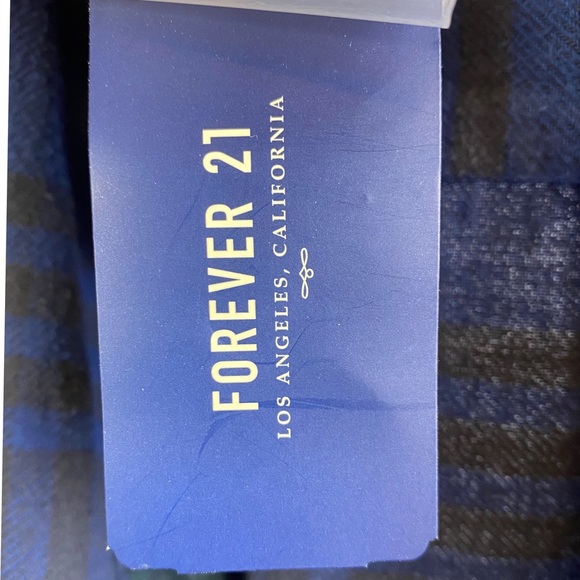 Forever21 Flannel Top Button Down - Picture 7 of 9